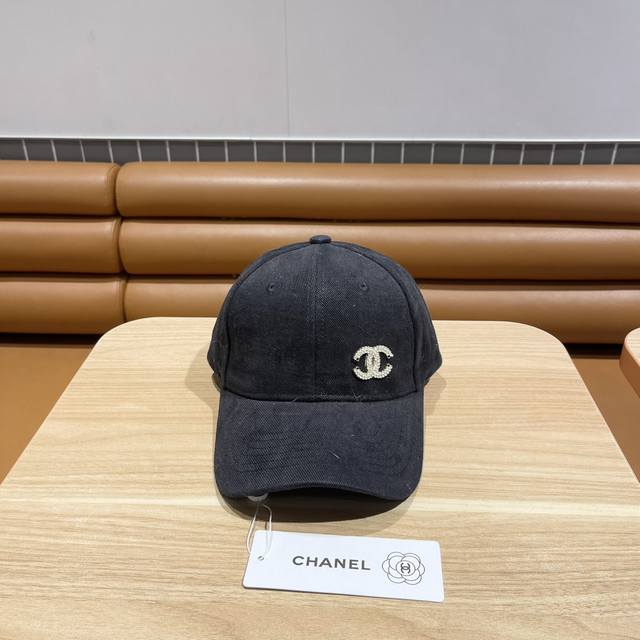 Chanel香奈儿 新款简约刺绣logo棒球帽 新款出货 大牌款超好搭配 赶紧入手